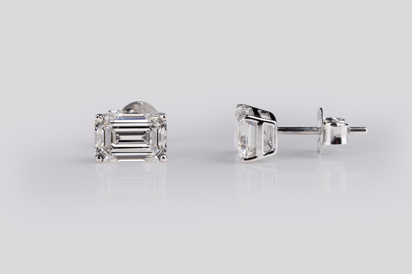 studs emerald 1.47ct 18k white gold