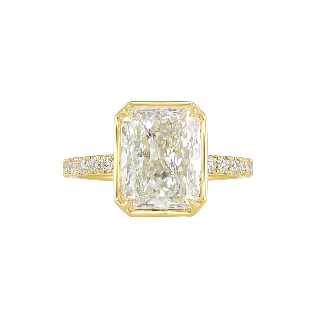 aura | 4.78 ct radiant diamond 3-stone ring in 18k yellow gold - lab grown diamond