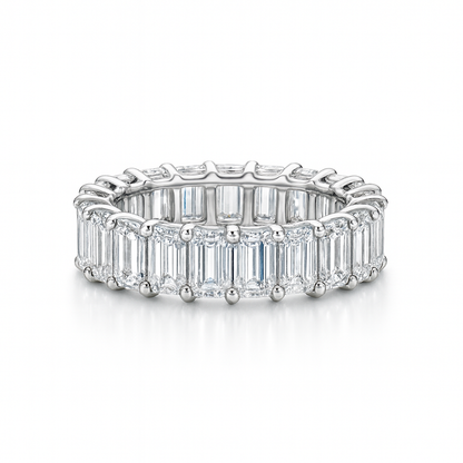 Vassara Emerald Band | Total 7.69CT Natural | 19 Diamonds