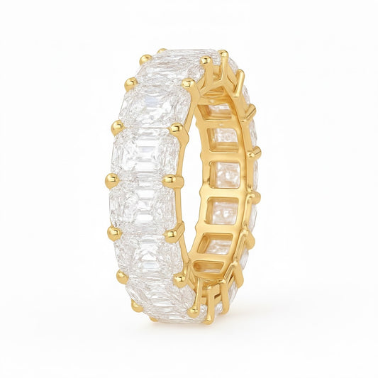 STARLIGHT | 7.84 Carat Radiant Ring In 18K Yellow Gold - Lab Grown Diamond